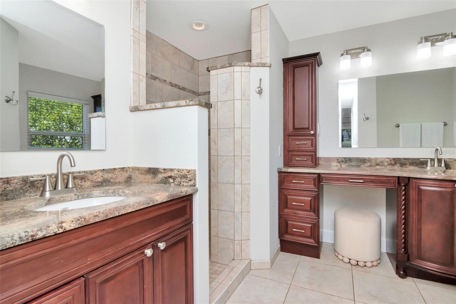 Image 11 of 49 For 4703 Dauphin Avenue