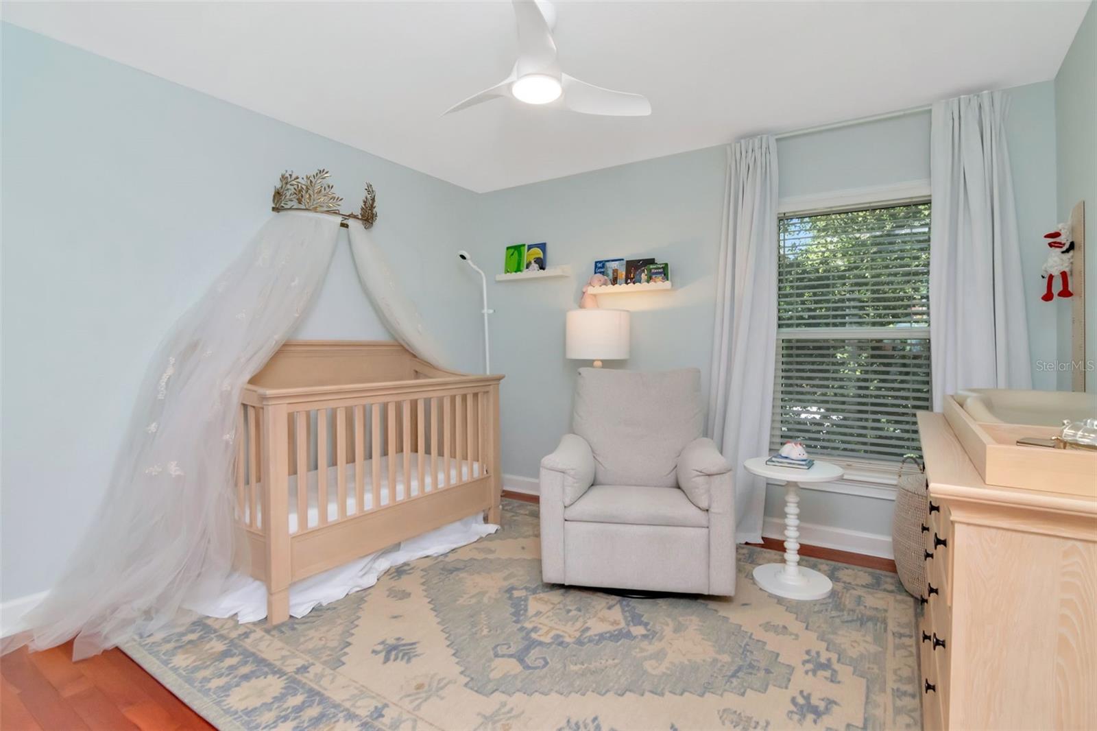 Image 12 of 49 For 4703 Dauphin Avenue