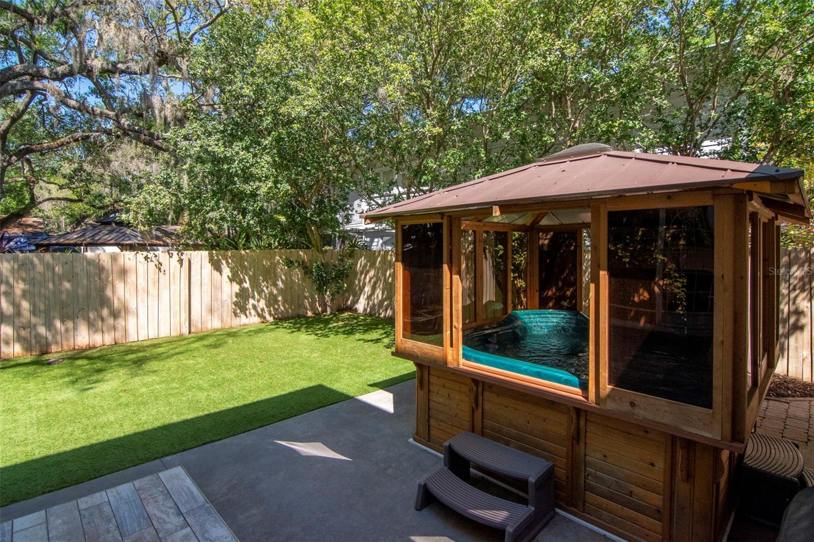 Image 34 of 49 For 4703 Dauphin Avenue