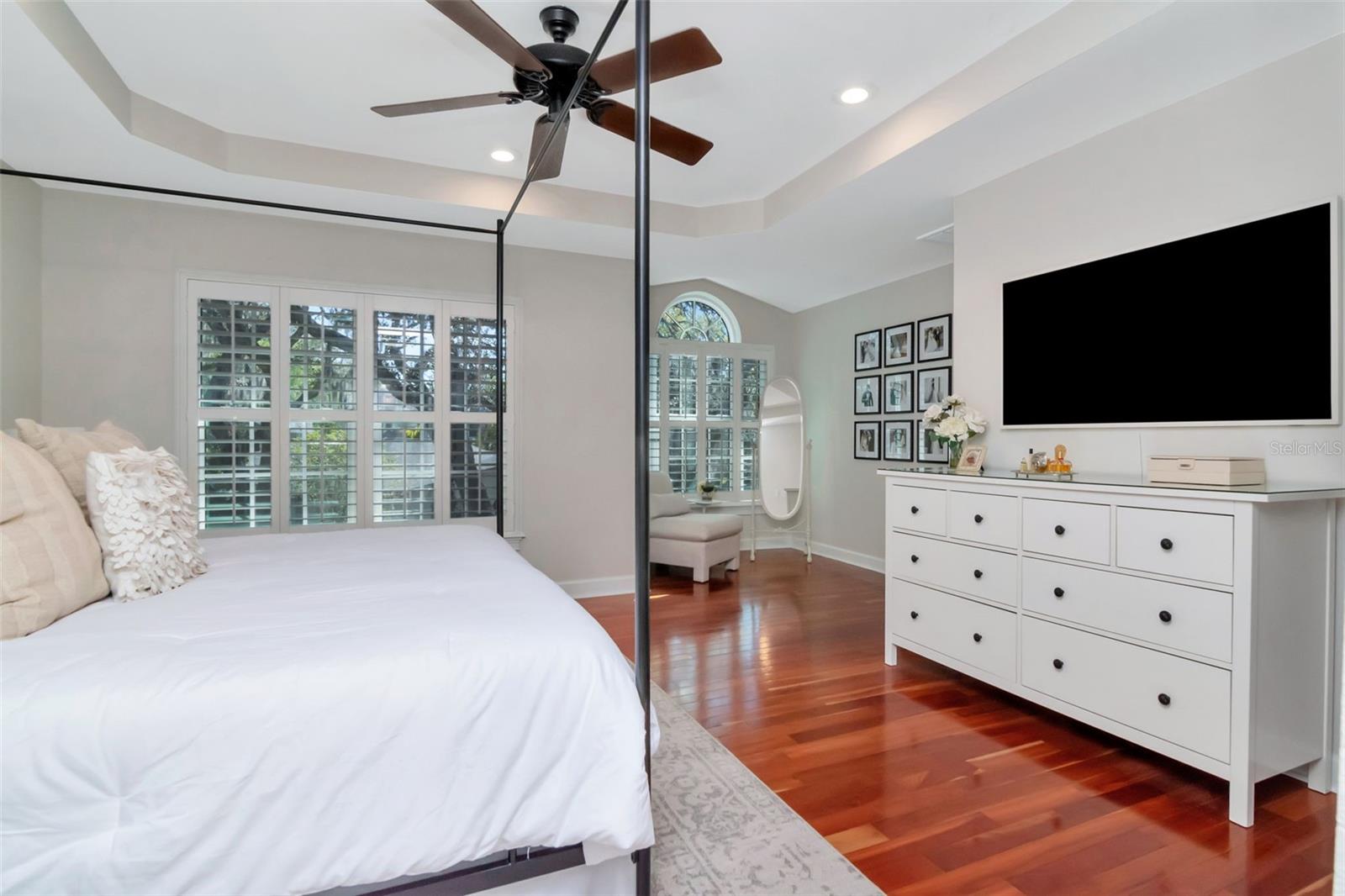 Image 9 of 49 For 4703 Dauphin Avenue