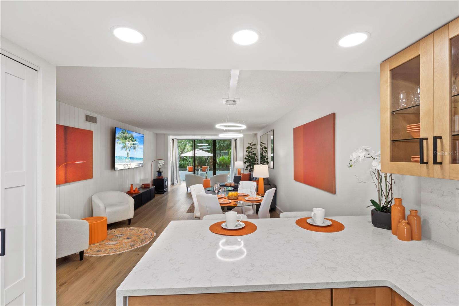 Image 11 of 82 For 806 Bayport Way 806