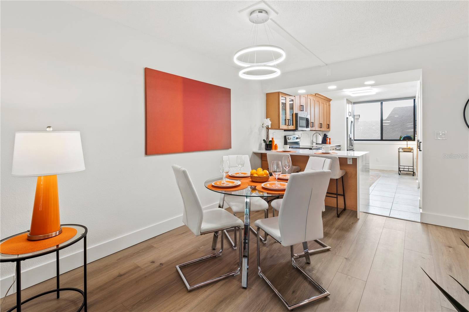 Image 17 of 82 For 806 Bayport Way 806