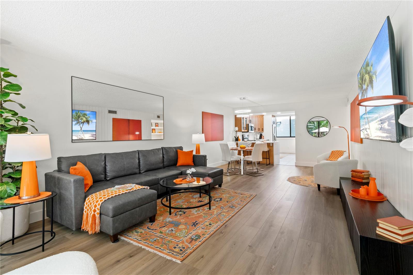 Image 24 of 82 For 806 Bayport Way 806