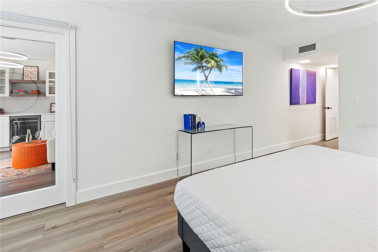 Image 30 of 82 For 806 Bayport Way 806