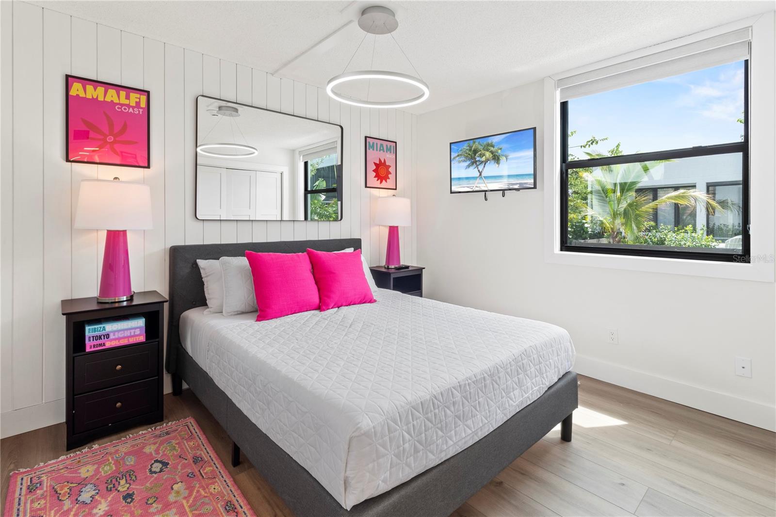 Image 34 of 82 For 806 Bayport Way 806