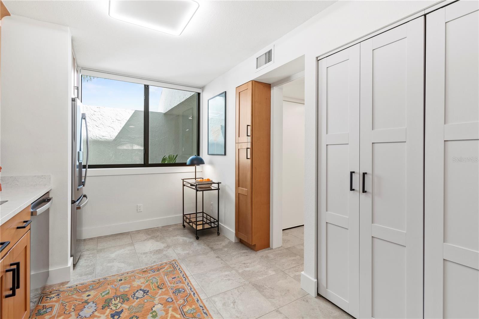 Image 8 of 82 For 806 Bayport Way 806