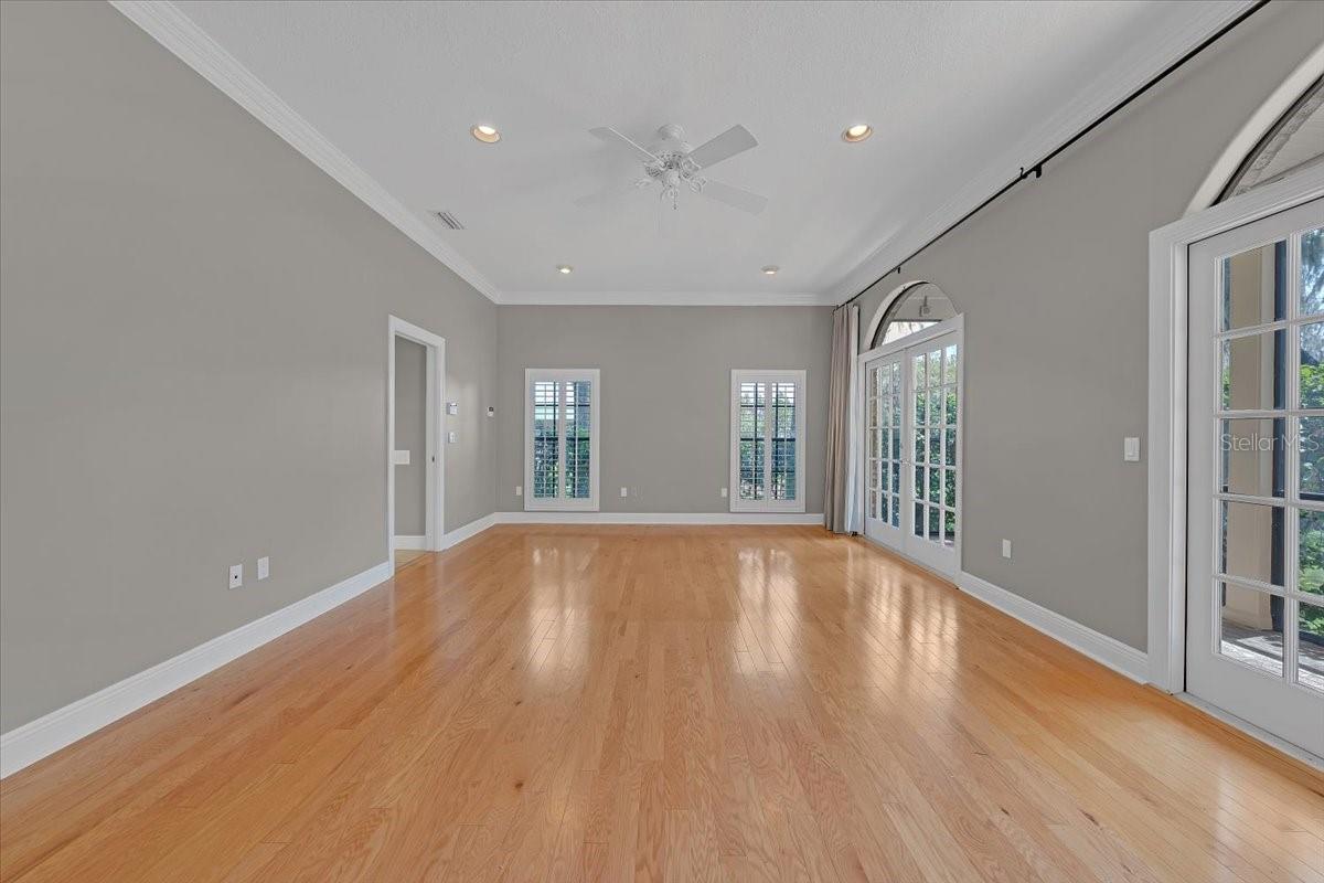 Image 25 of 68 For 1141 Myrtle Road