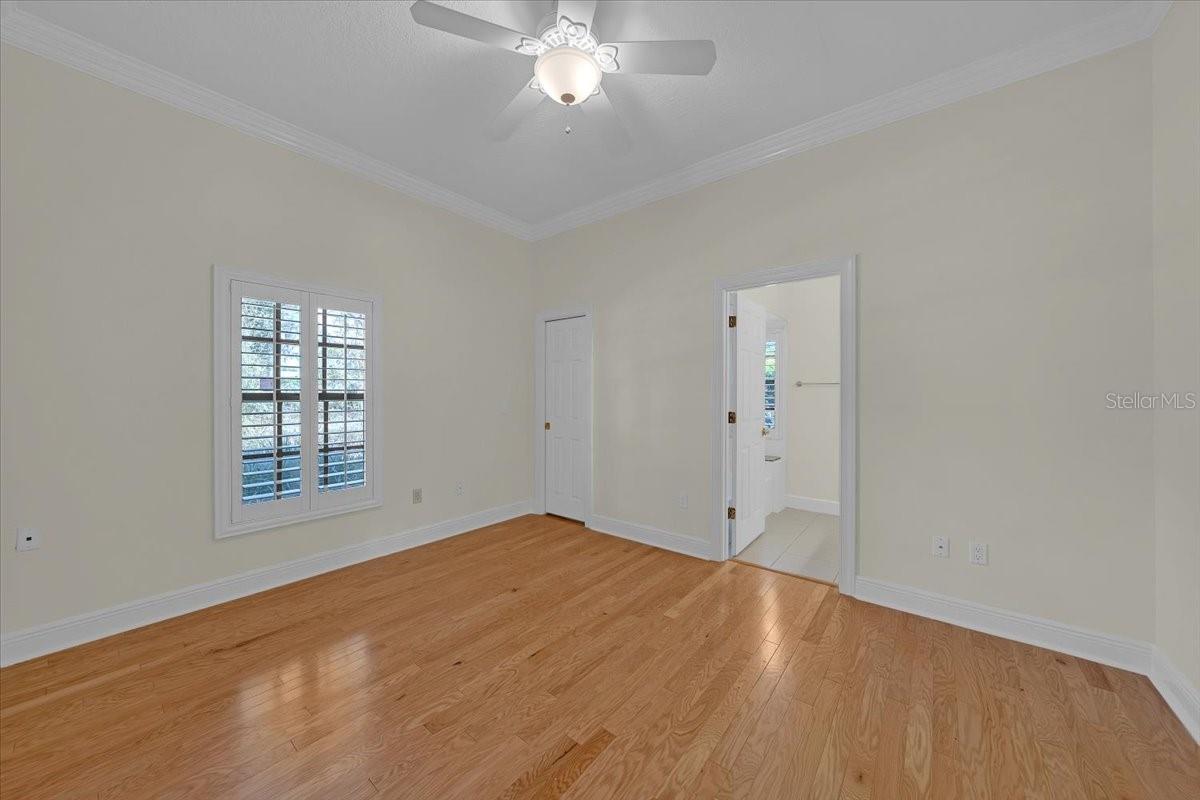 Image 32 of 68 For 1141 Myrtle Road