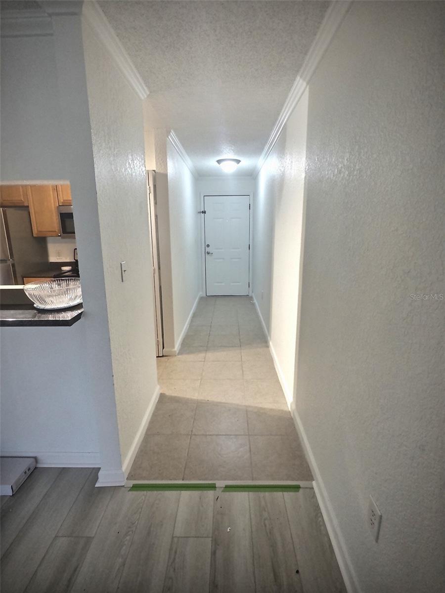 Image 10 of 14 For 10100 Sailwinds Boulevard N 202