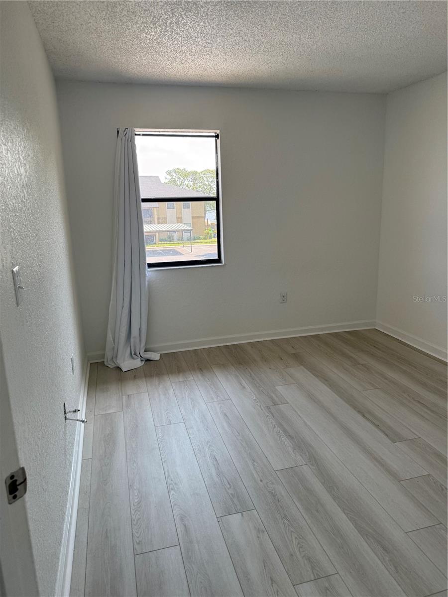 Image 12 of 14 For 10100 Sailwinds Boulevard N 202