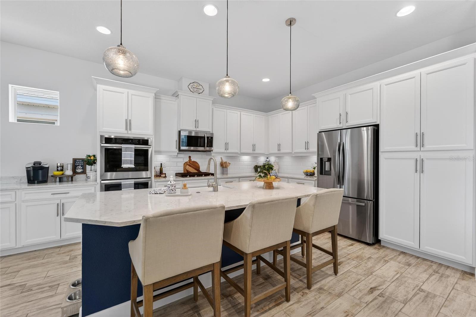 Image 15 of 100 For 813 Winterside Drive