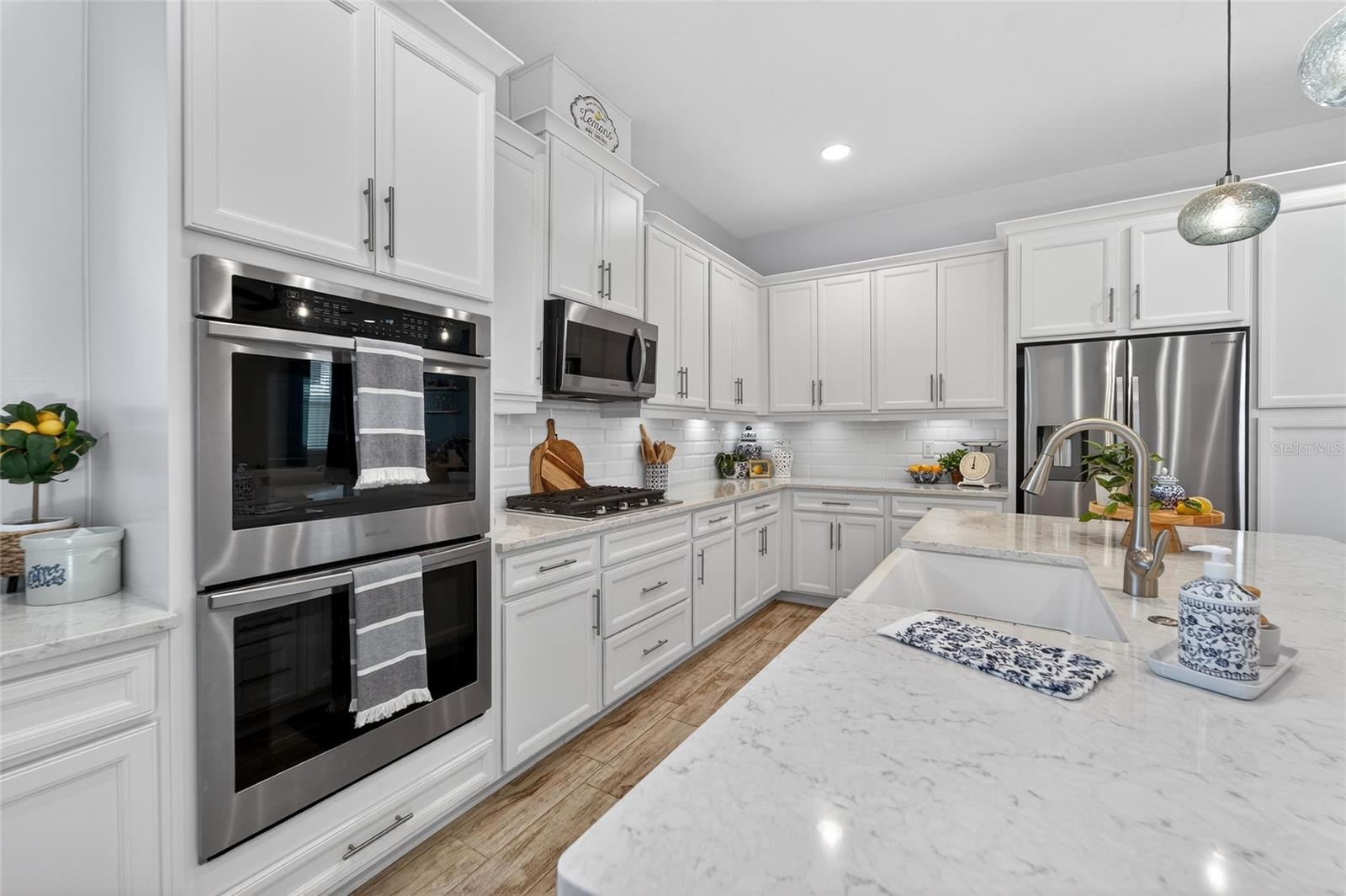 Image 17 of 100 For 813 Winterside Drive