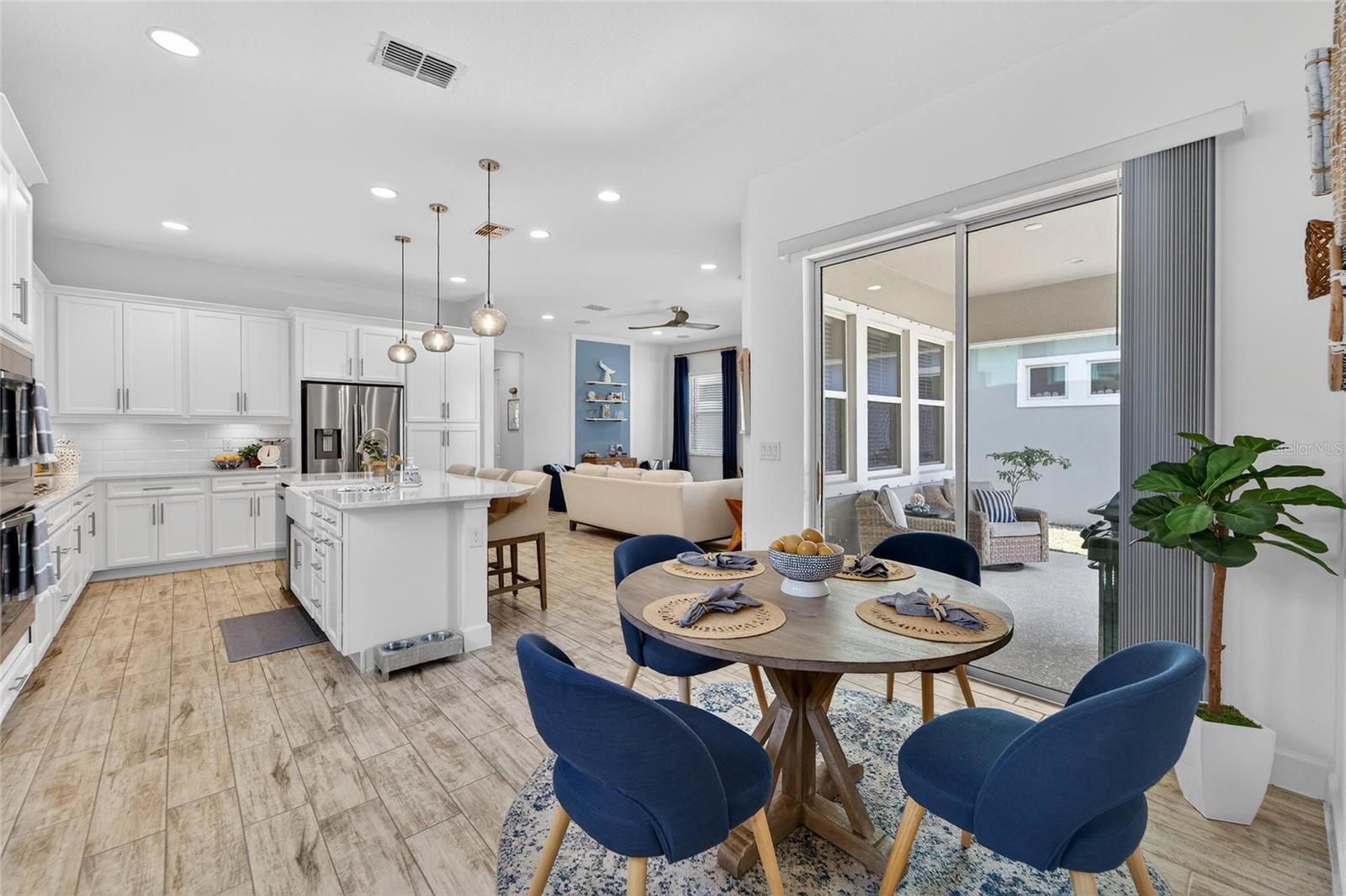 Image 26 of 100 For 813 Winterside Drive