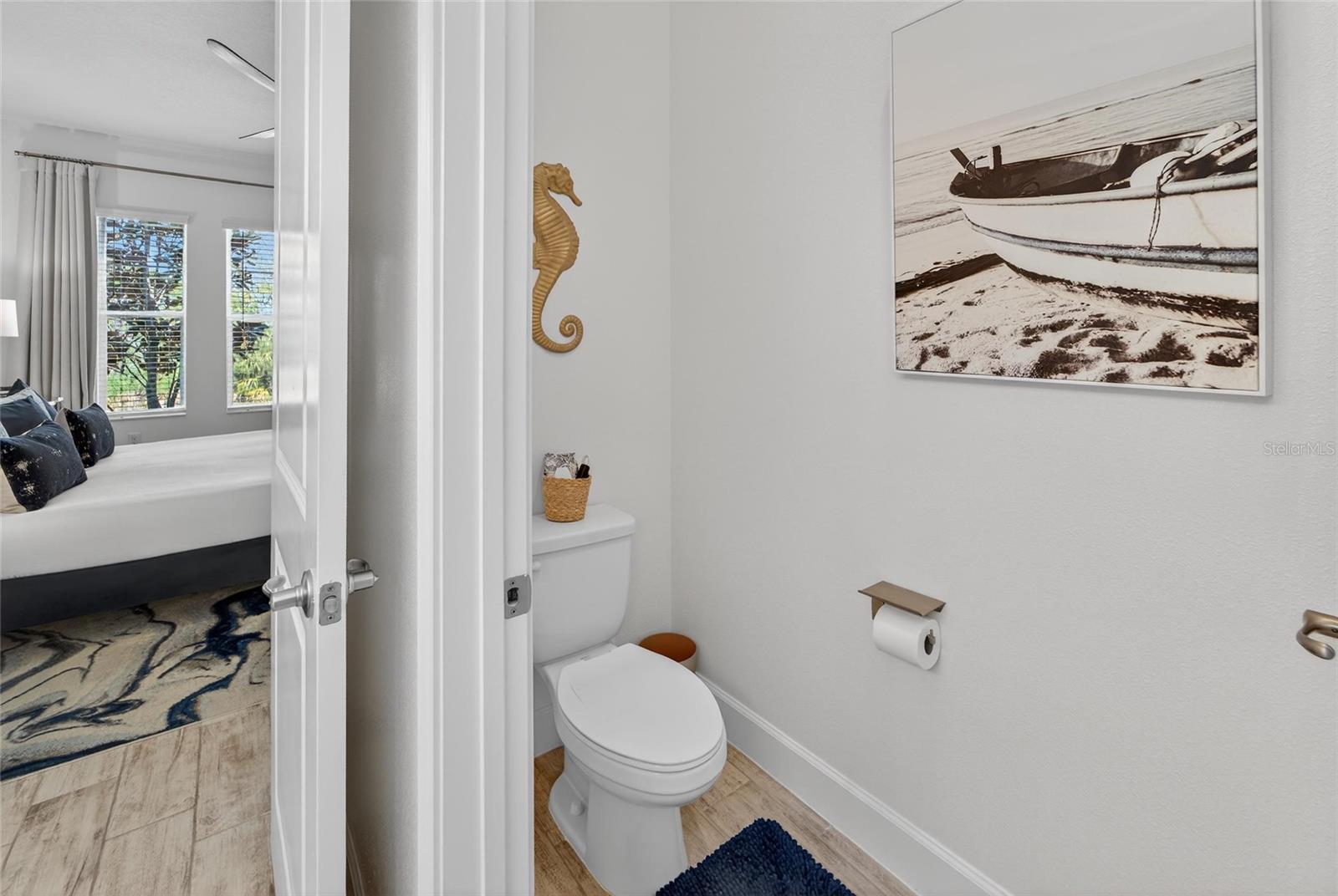 Image 33 of 100 For 813 Winterside Drive