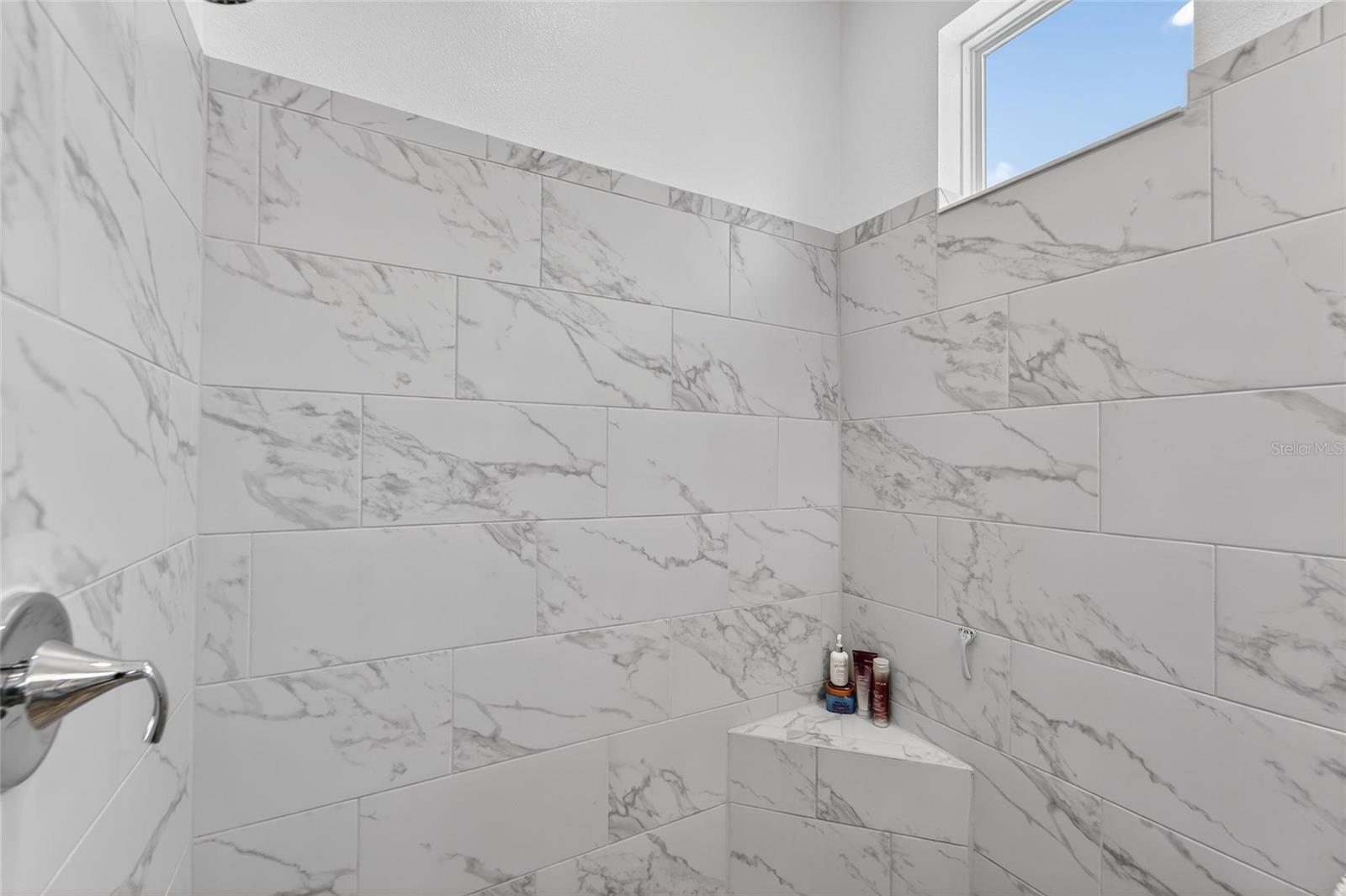 Image 34 of 100 For 813 Winterside Drive