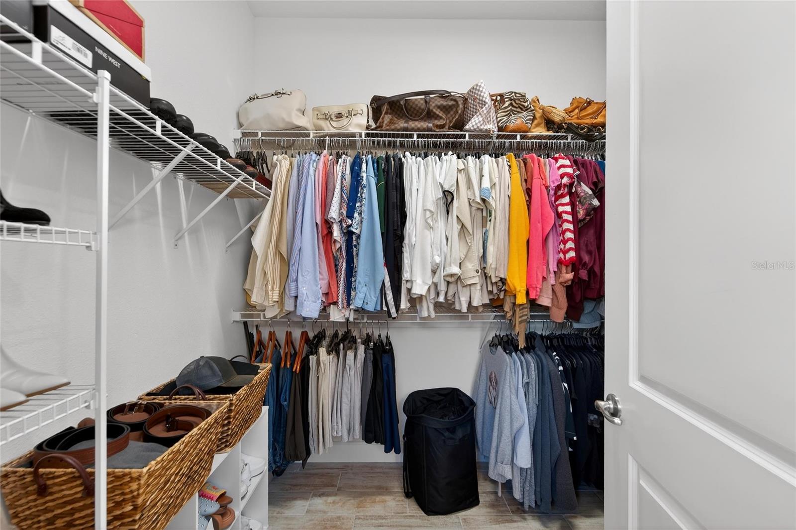 Image 35 of 100 For 813 Winterside Drive