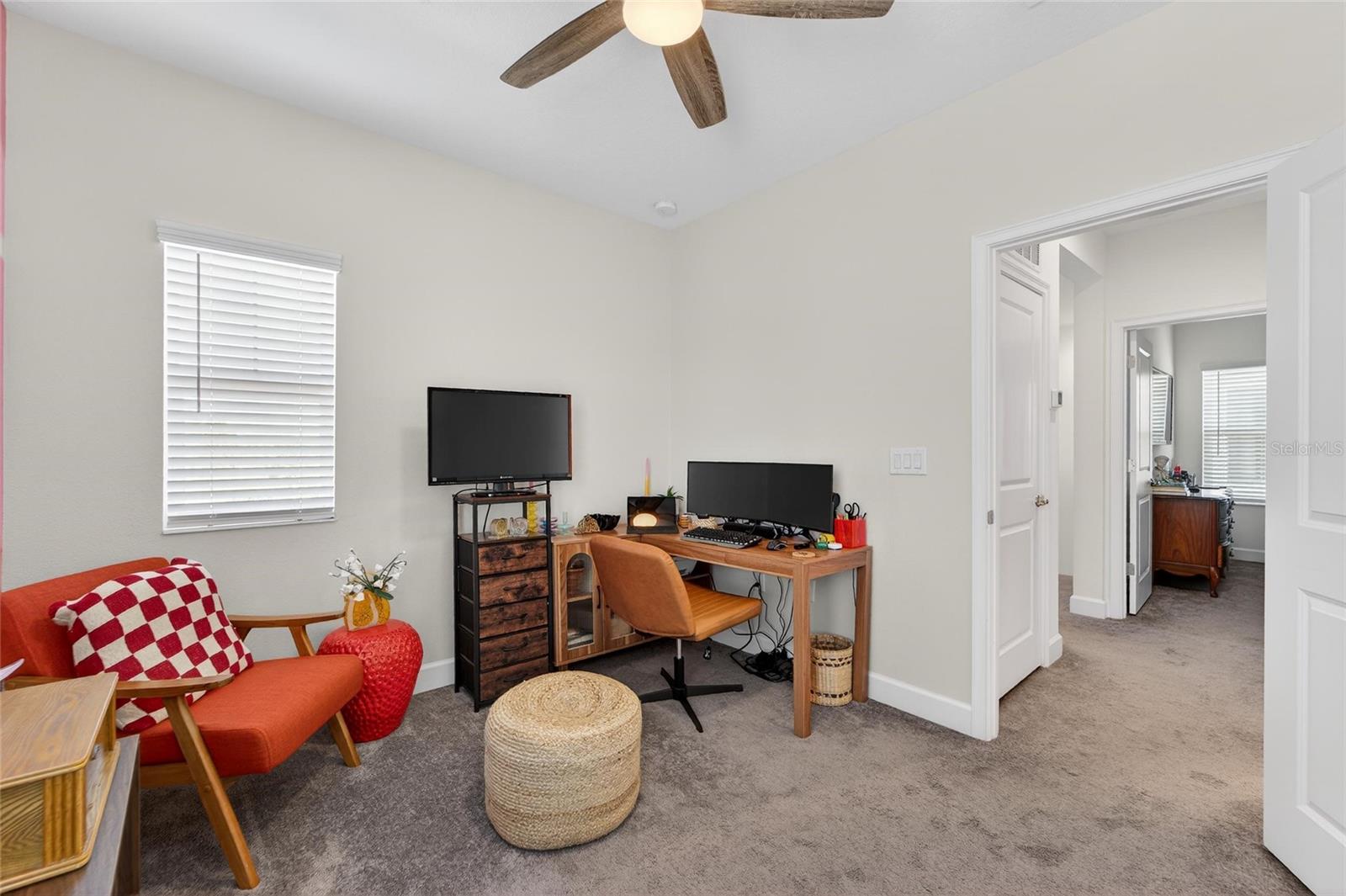 Image 42 of 100 For 813 Winterside Drive