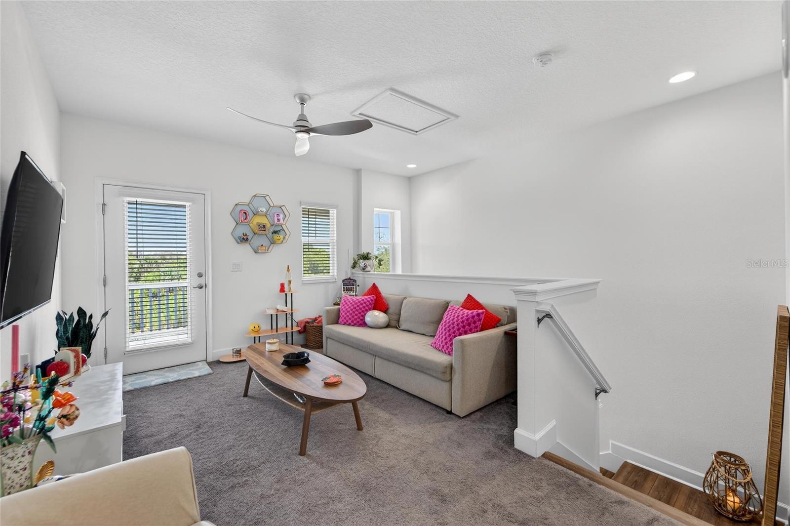 Image 50 of 100 For 813 Winterside Drive