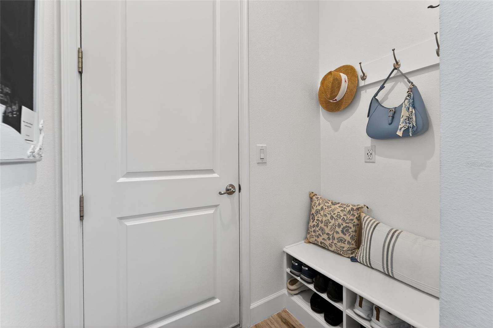 Image 55 of 100 For 813 Winterside Drive