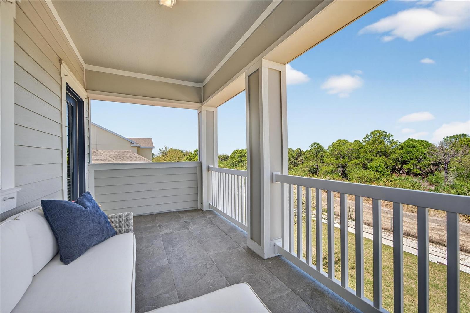 Image 59 of 100 For 813 Winterside Drive