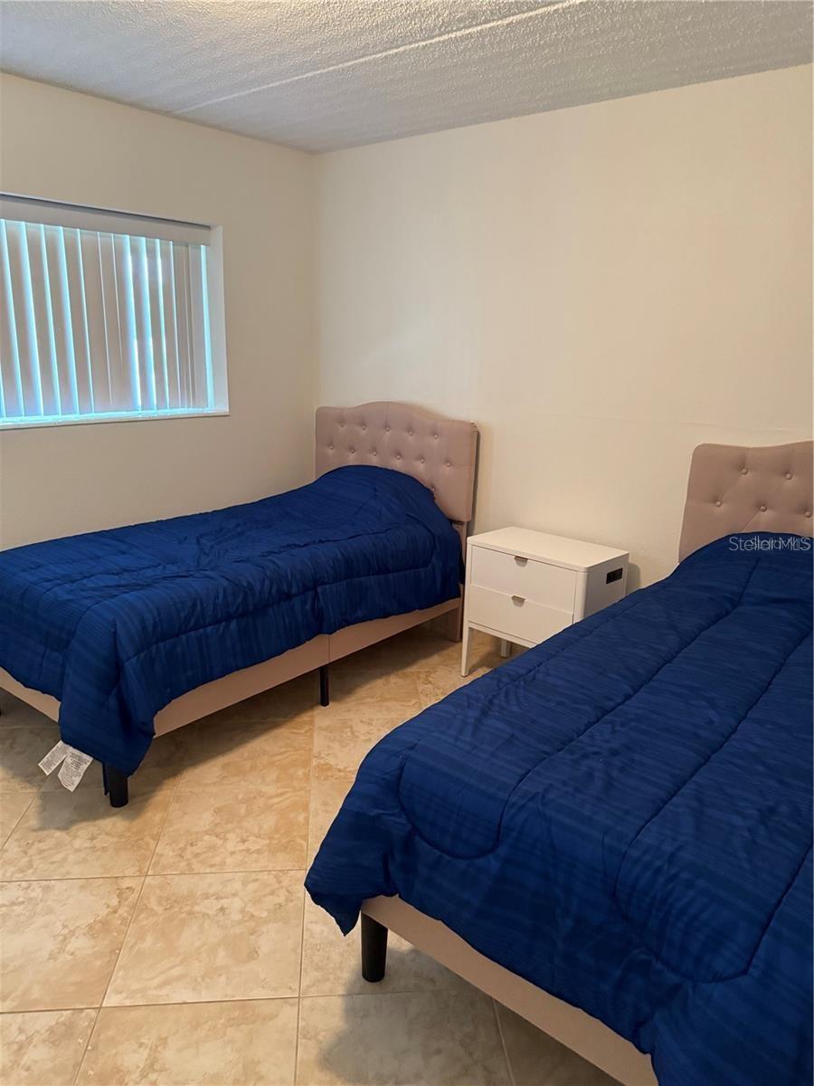 Image 12 of 39 For 845 Gulfview Boulevard 110