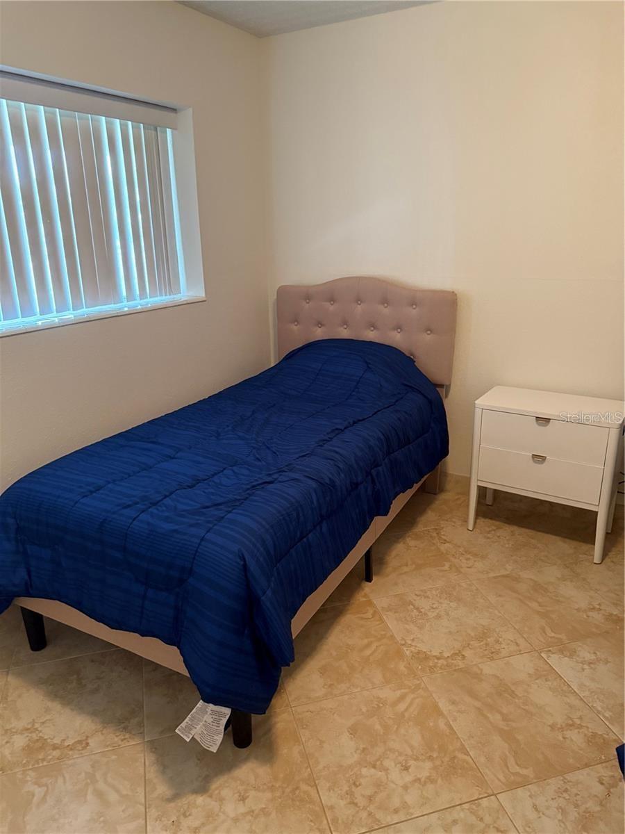 Image 13 of 39 For 845 Gulfview Boulevard 110