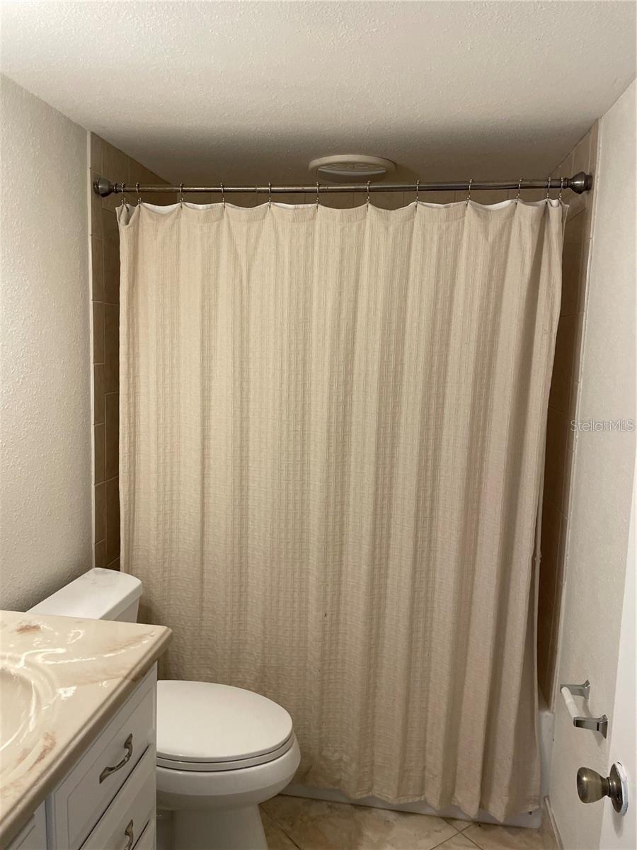 Image 15 of 39 For 845 Gulfview Boulevard 110