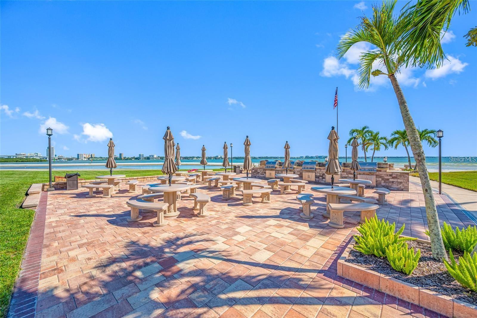 Image 28 of 39 For 845 Gulfview Boulevard 110