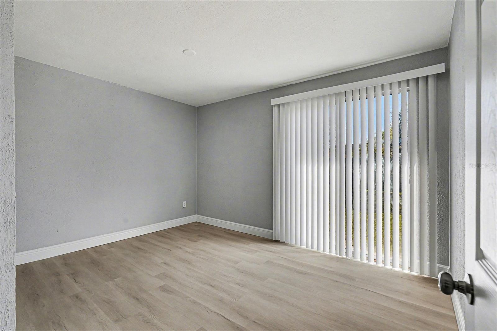 Image 13 of 34 For 7442 Compton Lane