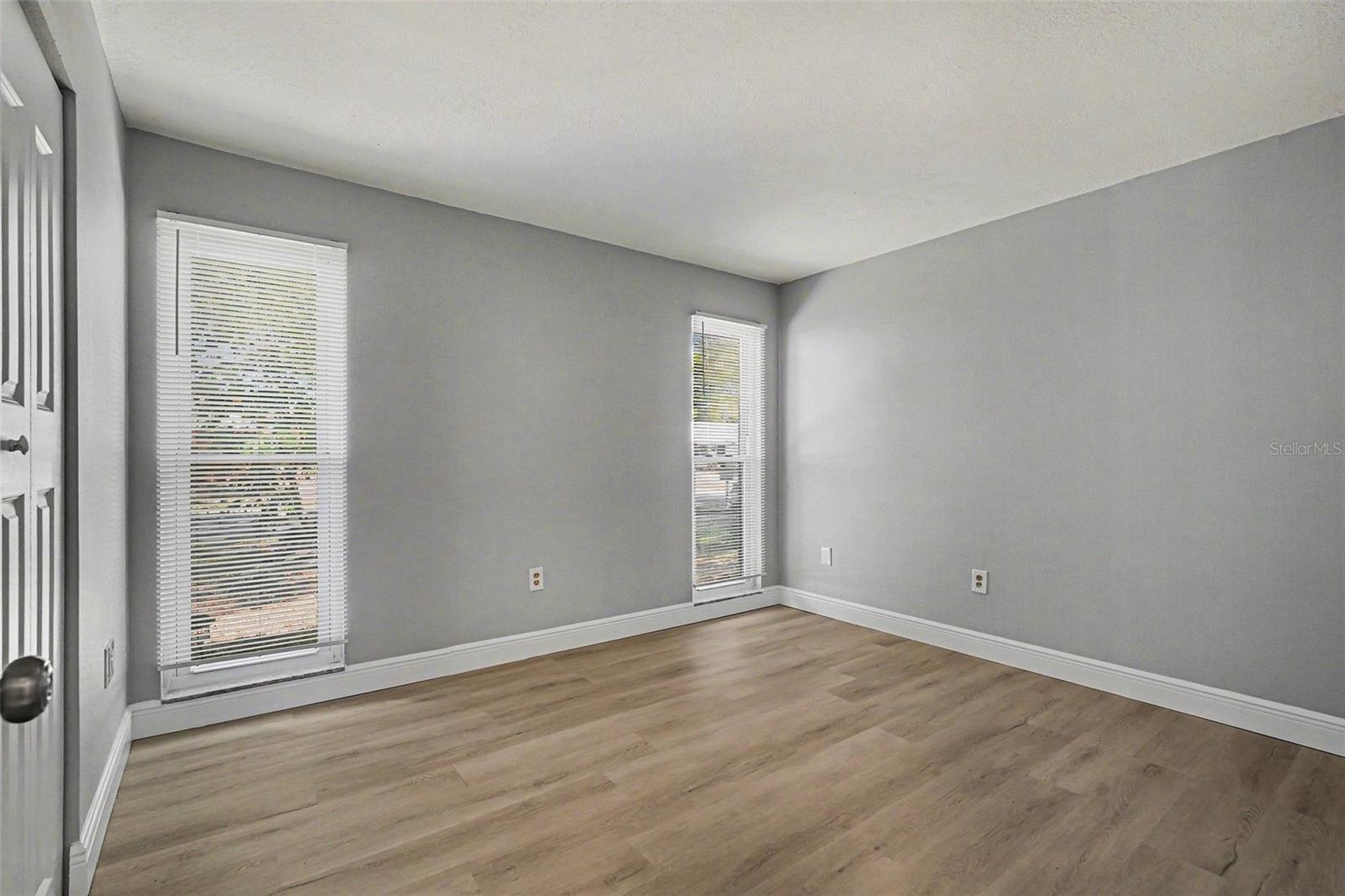 Image 15 of 34 For 7442 Compton Lane