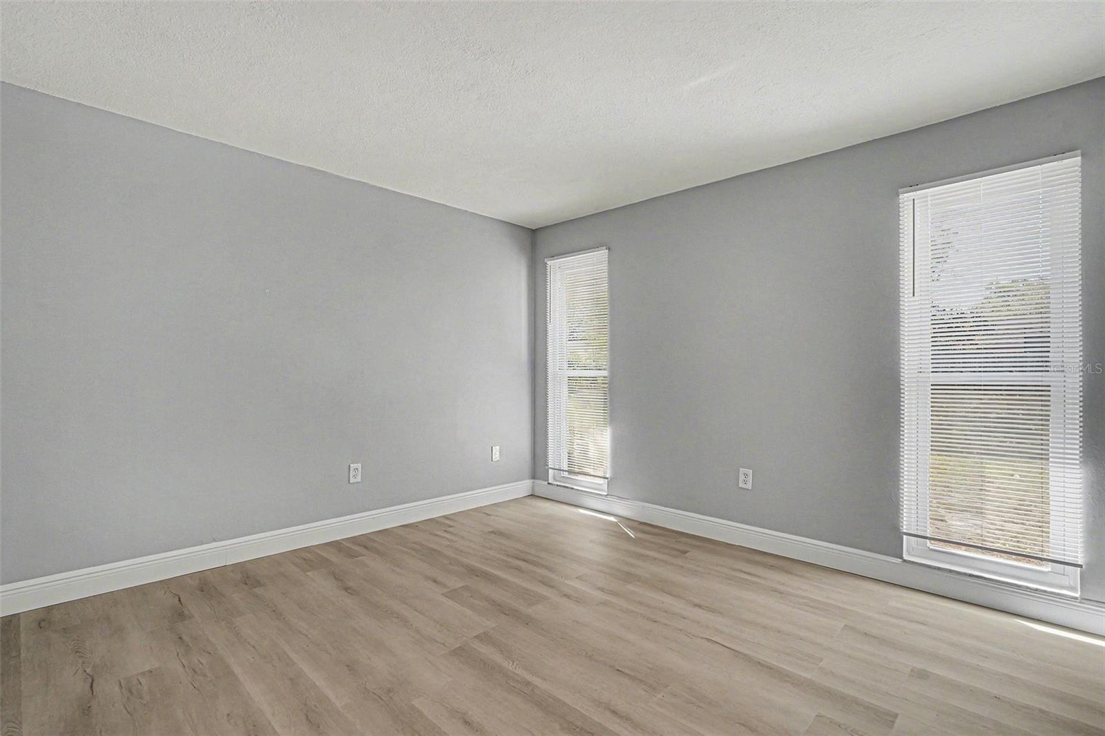 Image 18 of 34 For 7442 Compton Lane