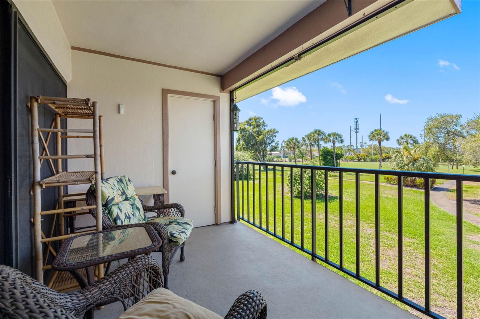 Image 11 of 58 For 6269 Palma Del Mar Boulevard S 216