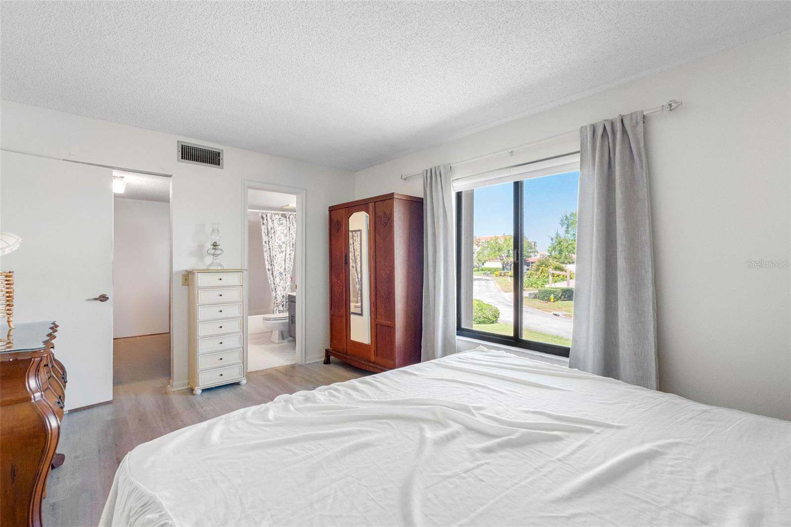 Image 16 of 58 For 6269 Palma Del Mar Boulevard S 216