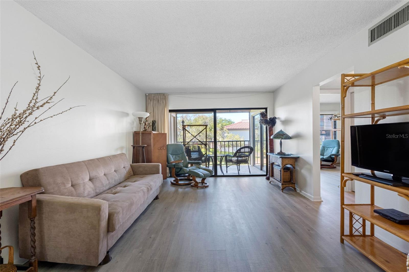 Image 4 of 58 For 6269 Palma Del Mar Boulevard S 216