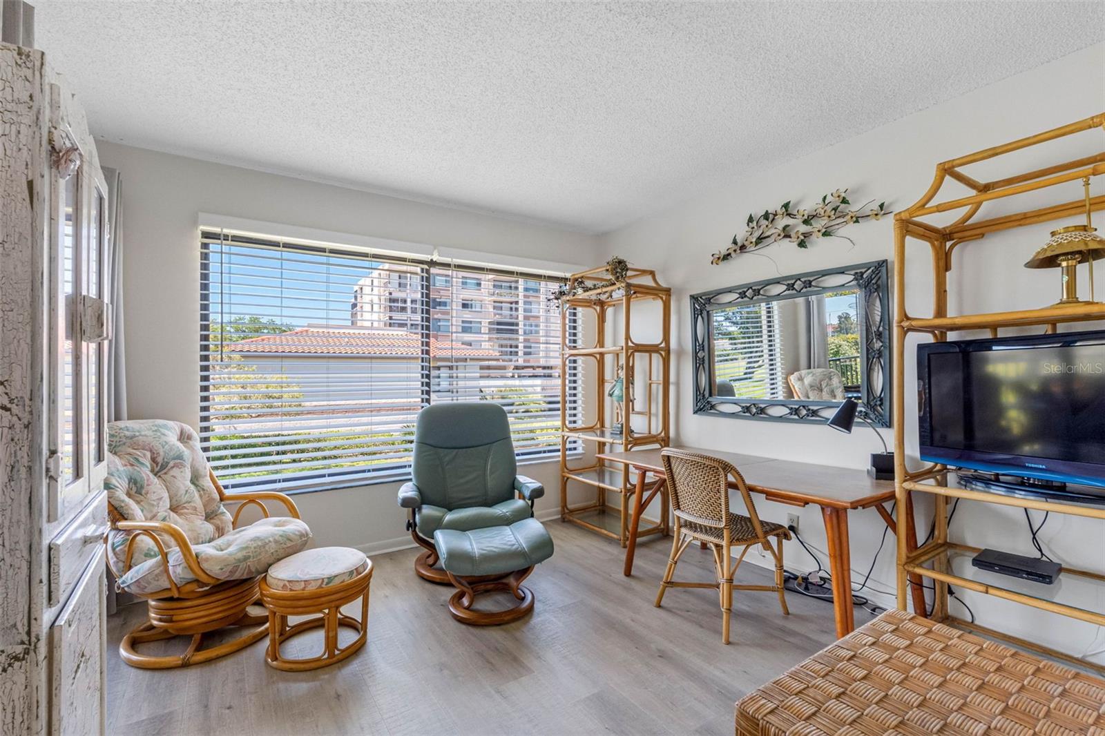 Image 5 of 58 For 6269 Palma Del Mar Boulevard S 216