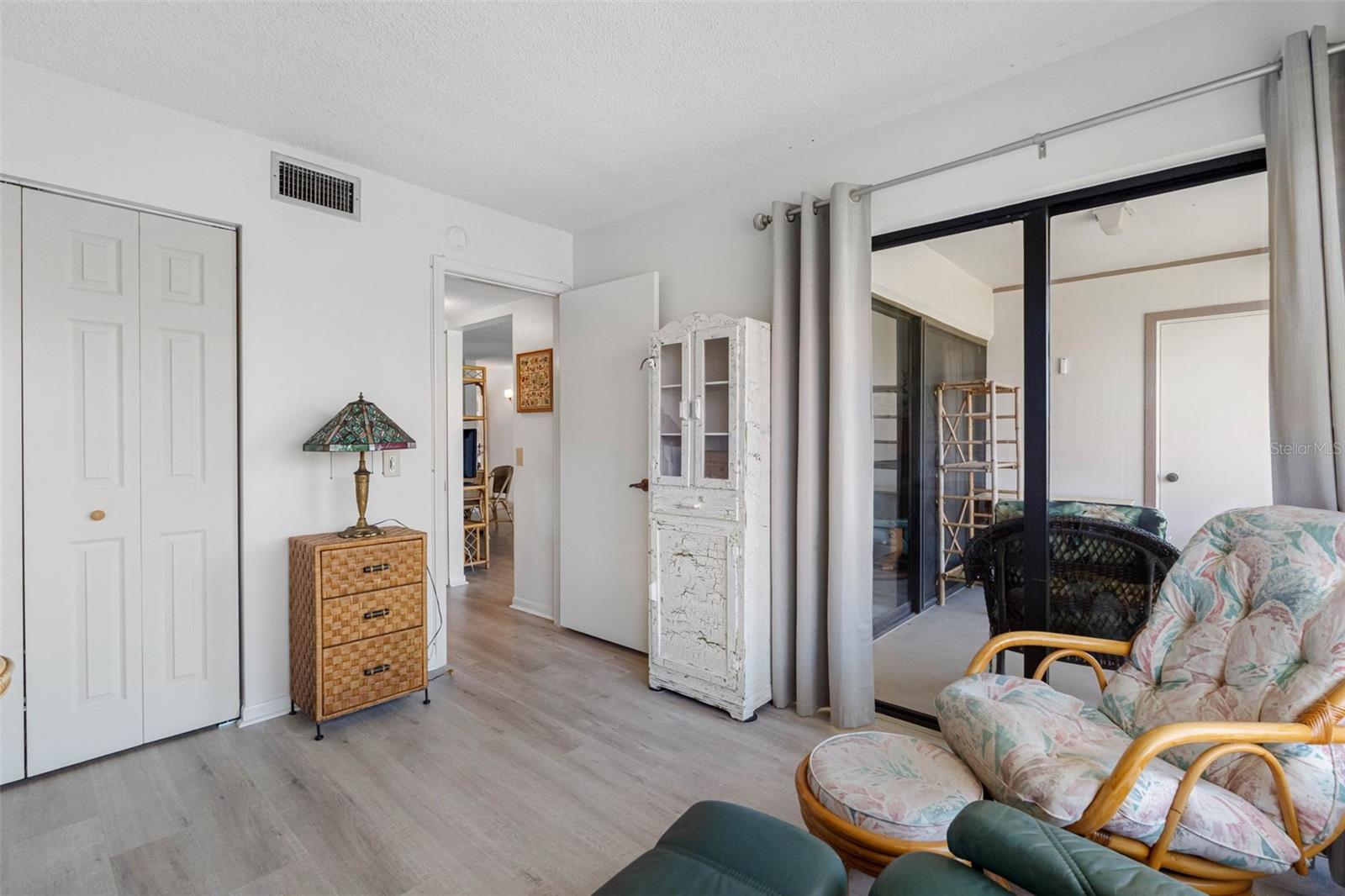 Image 6 of 58 For 6269 Palma Del Mar Boulevard S 216