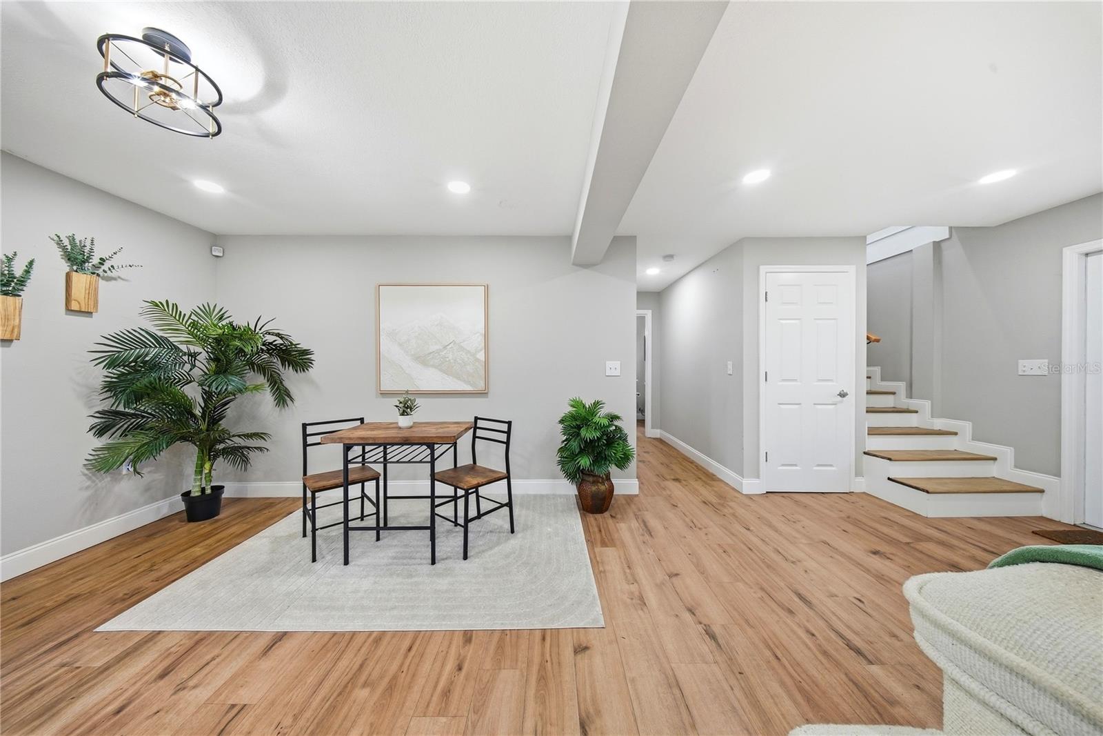 Image 11 of 31 For 6902 29th Avenue