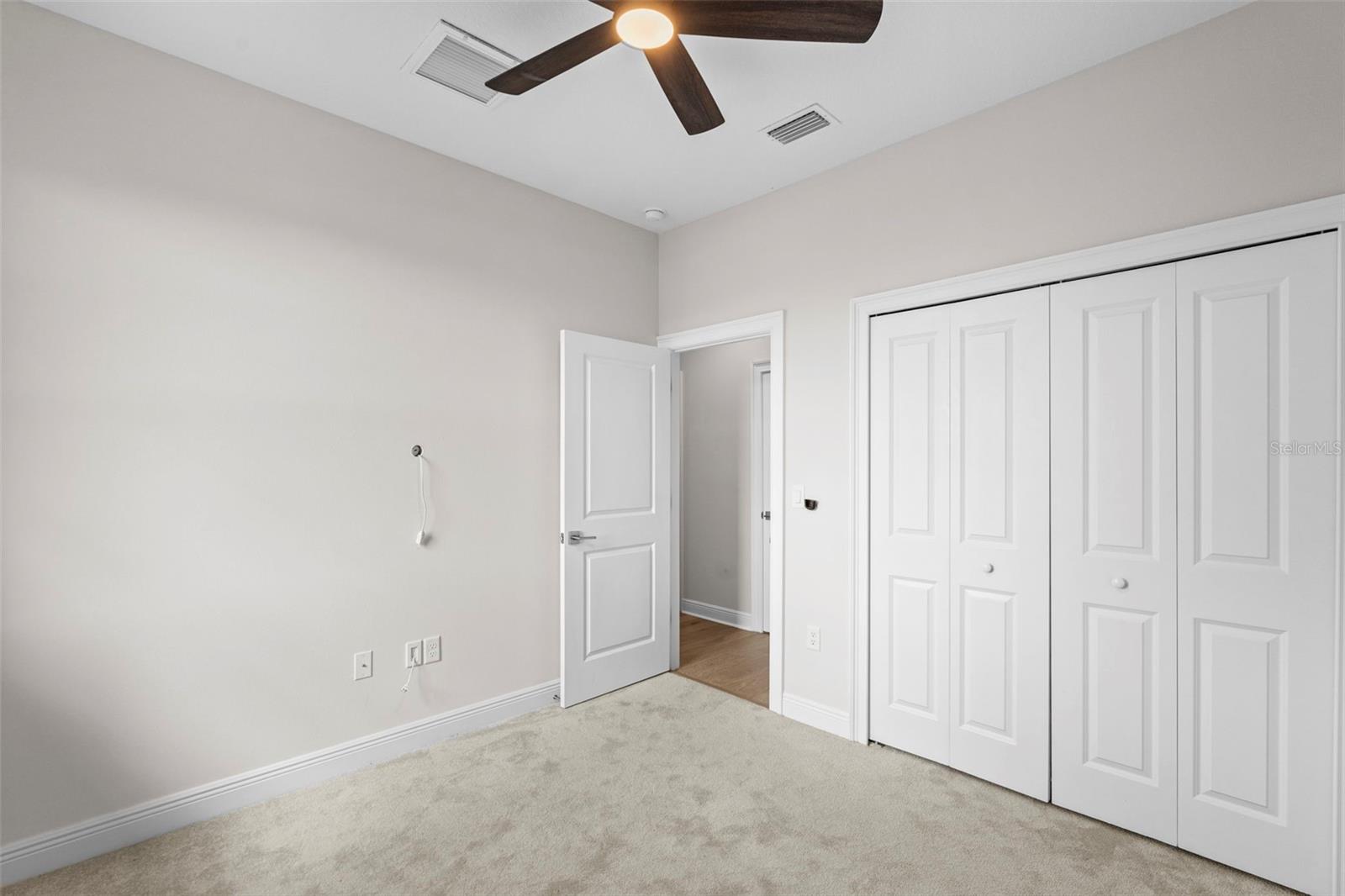 Image 28 of 35 For 4302 North B Street 4