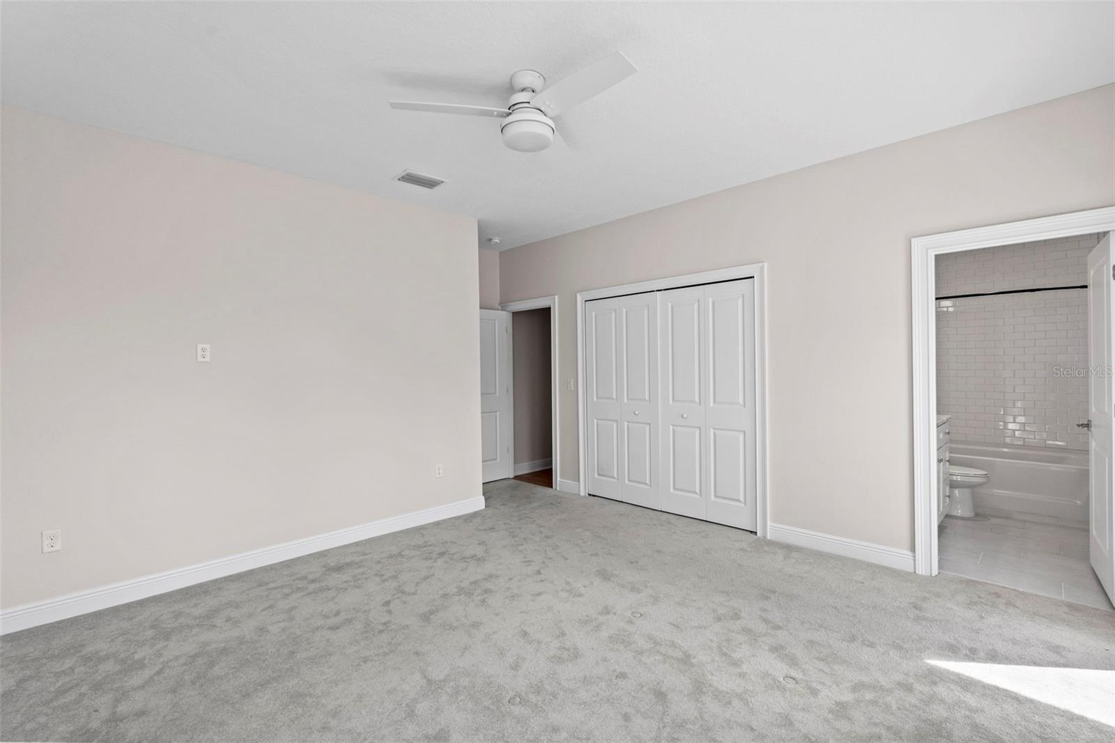 Image 30 of 35 For 4302 North B Street 4