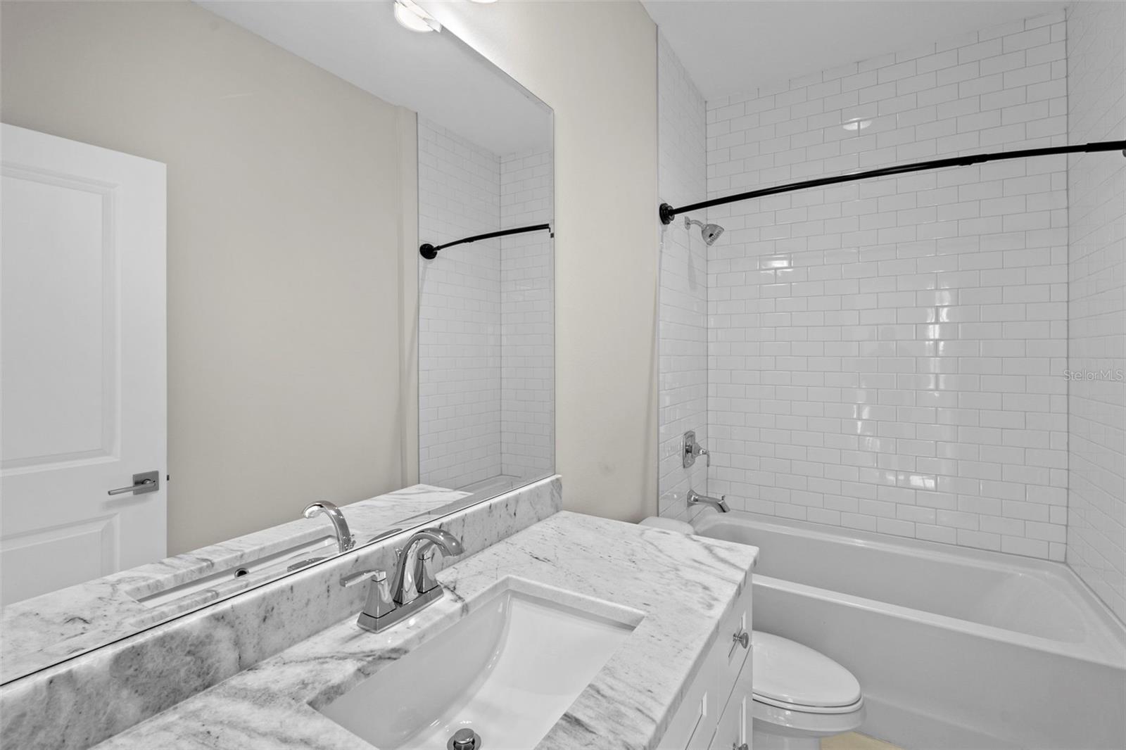 Image 31 of 35 For 4302 North B Street 4