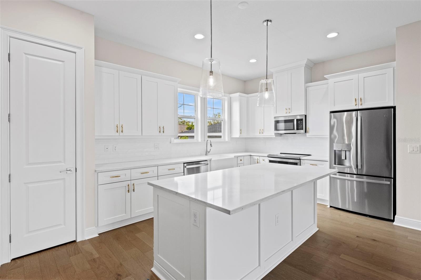 Image 7 of 35 For 4302 North B Street 4