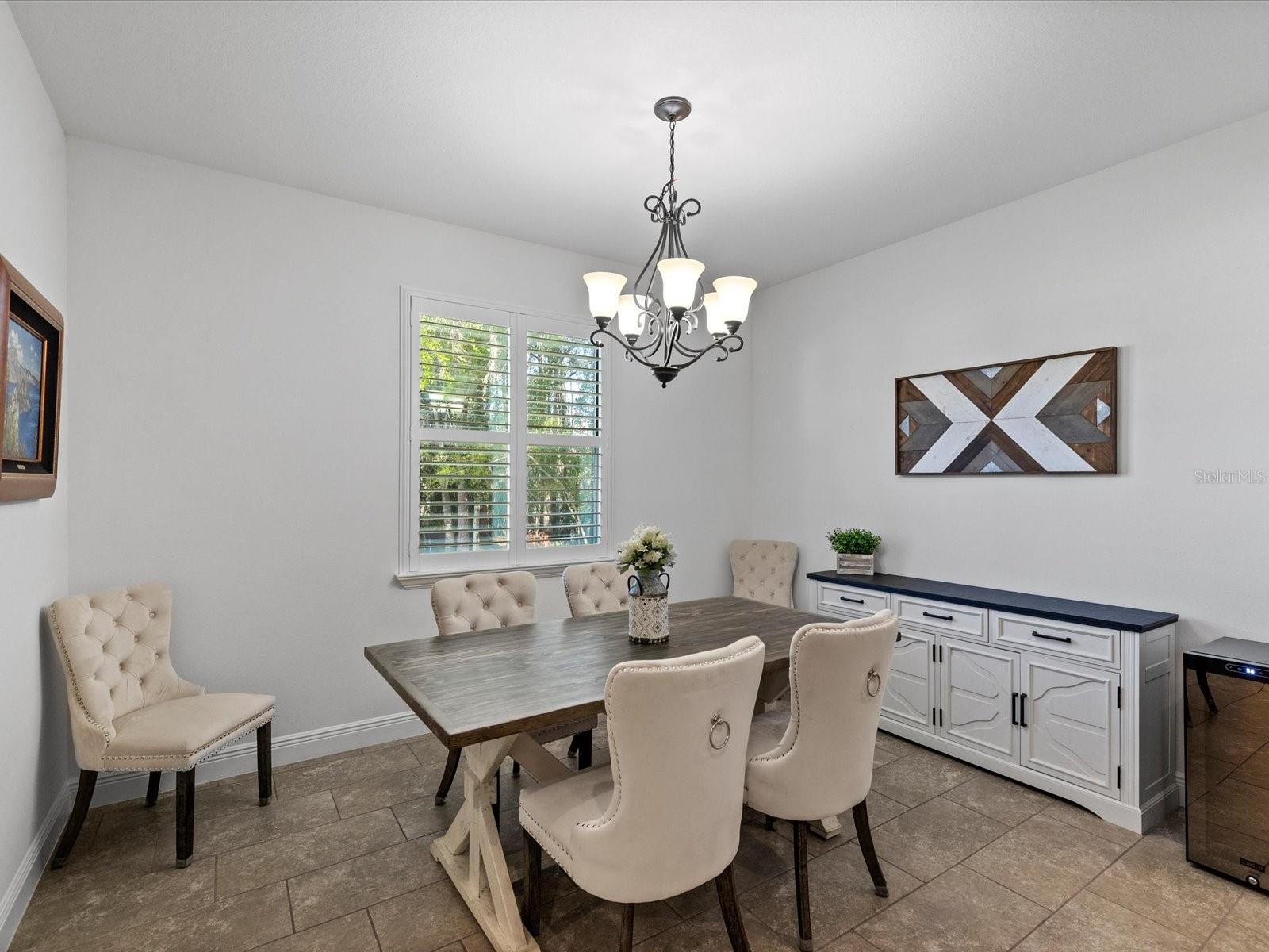 Image 13 of 65 For 8531 May Port Court