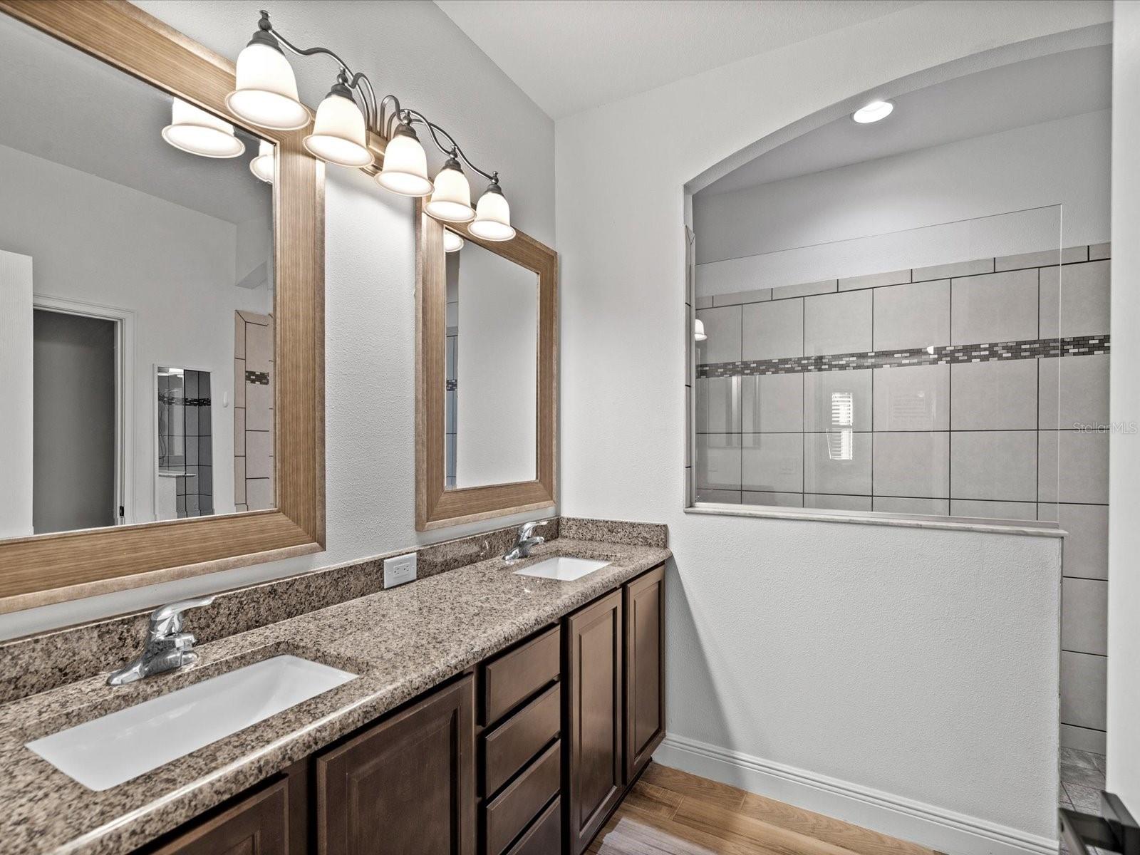 Image 18 of 65 For 8531 May Port Court