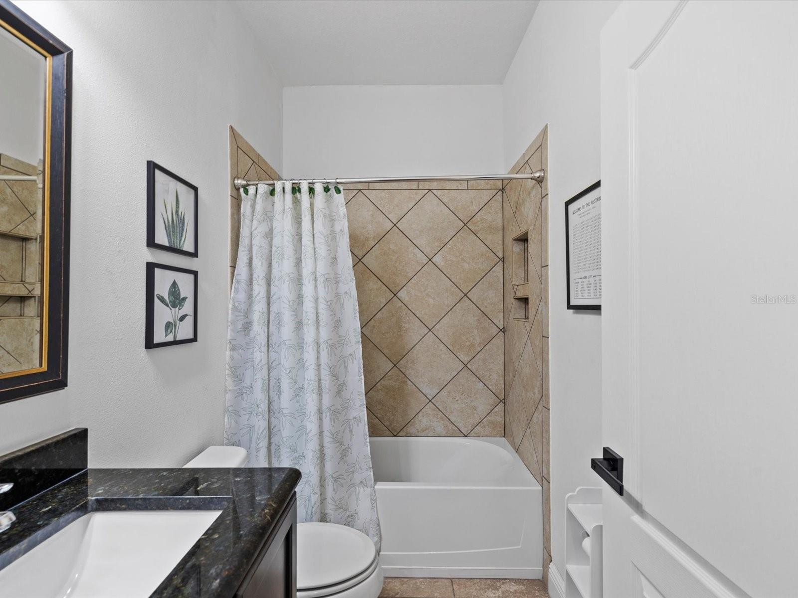 Image 25 of 65 For 8531 May Port Court