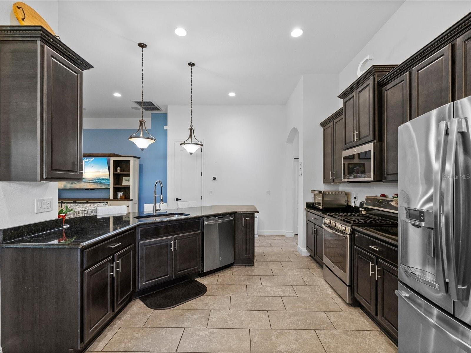 Image 6 of 65 For 8531 May Port Court