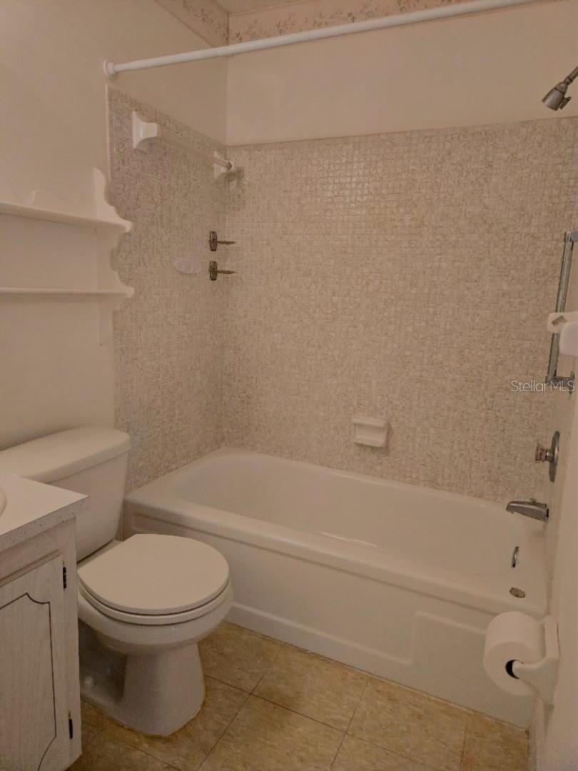 Image 9 of 29 For 3128 59th Street S 205