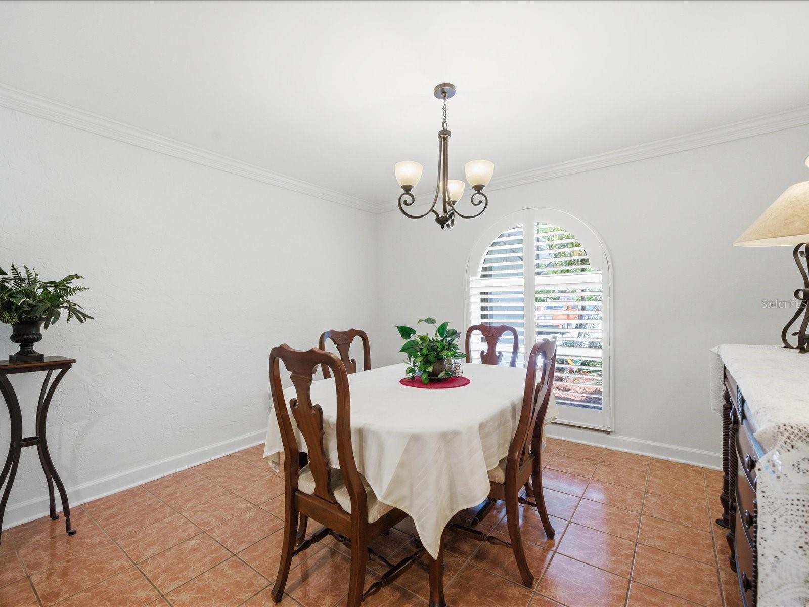 Image 6 of 66 For 1316 Kennywood Drive