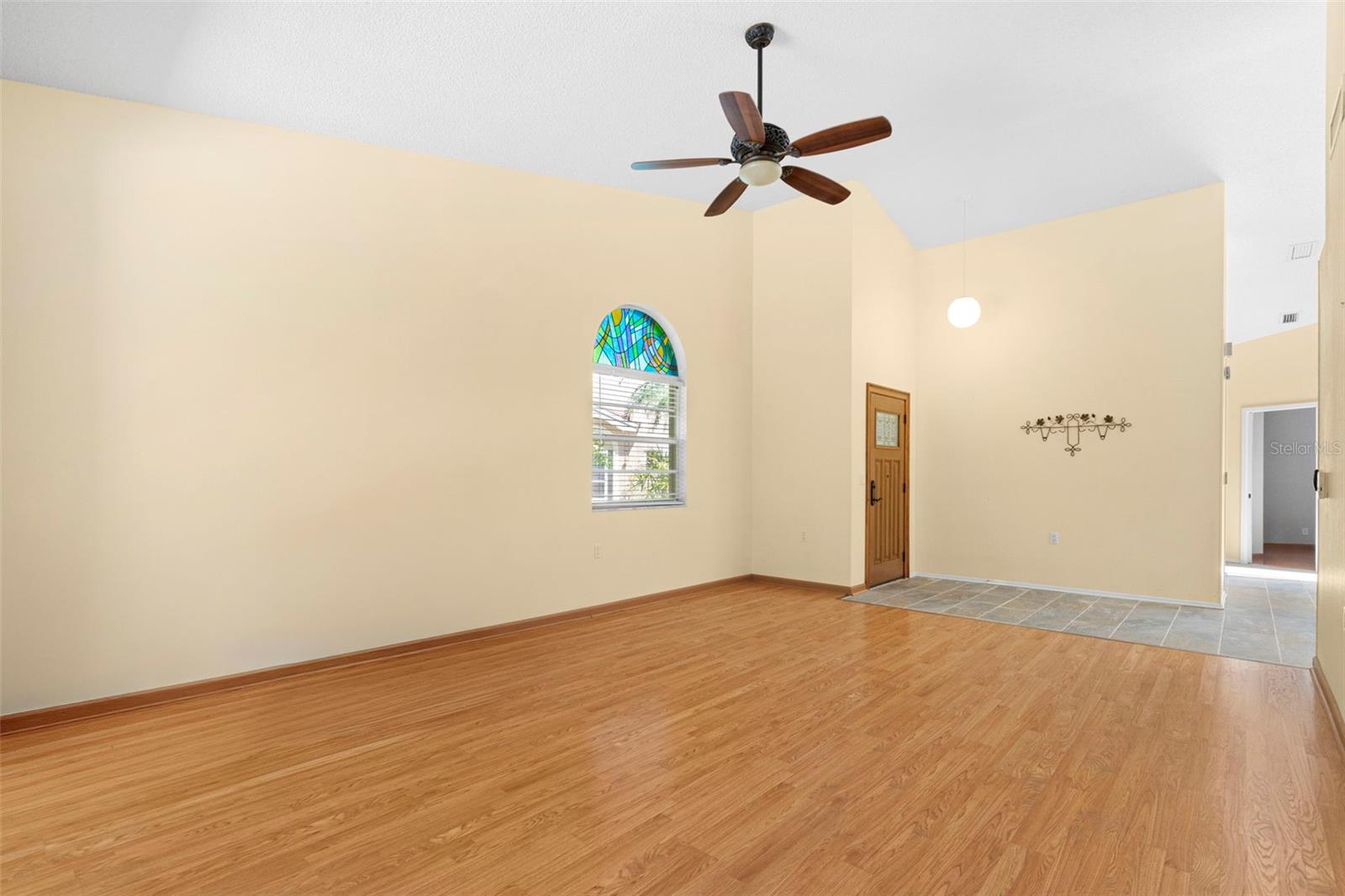 Image 9 of 42 For 3810 Darston Street