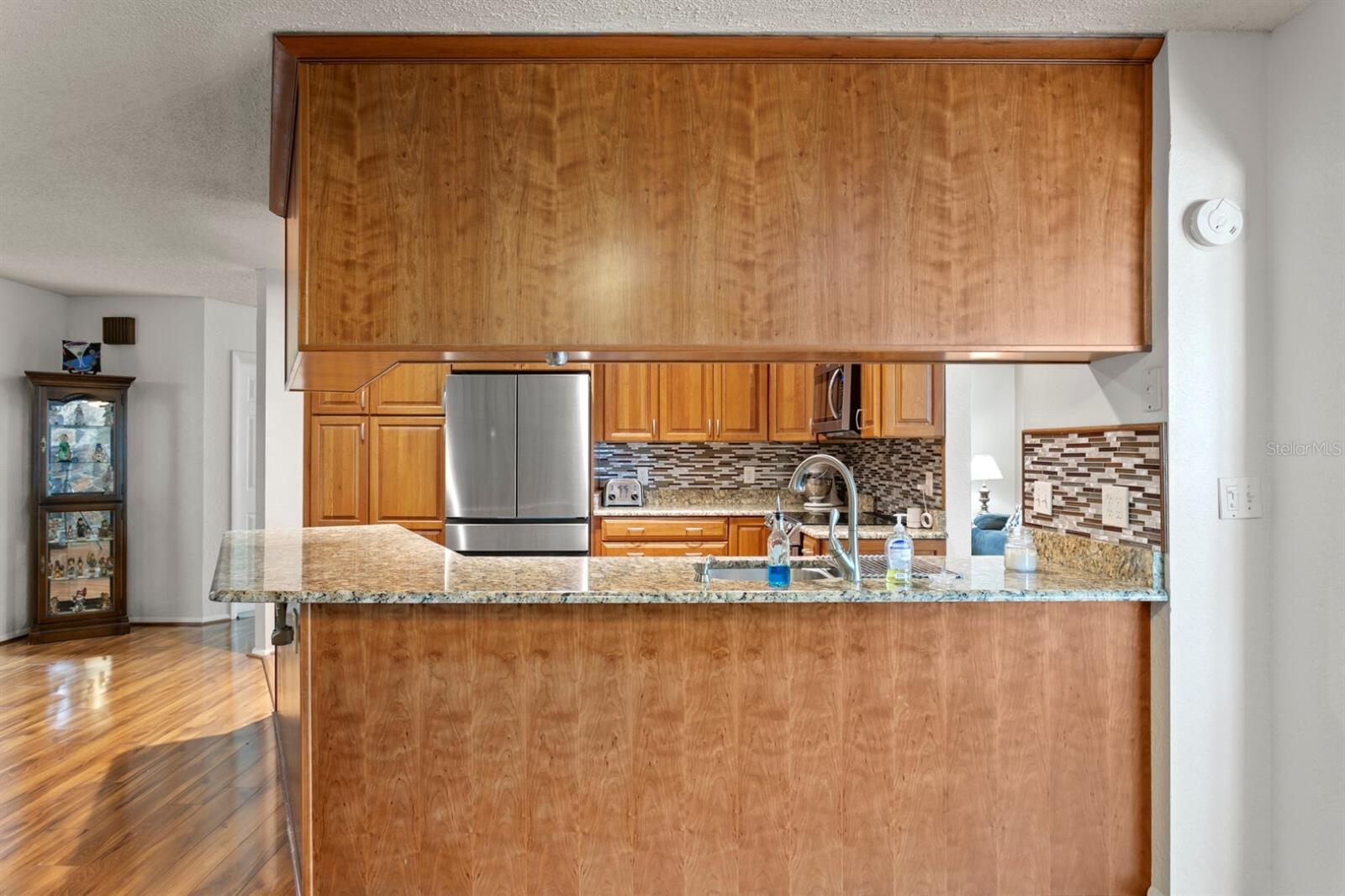 Image 20 of 49 For 8645 Pinetree Drive W