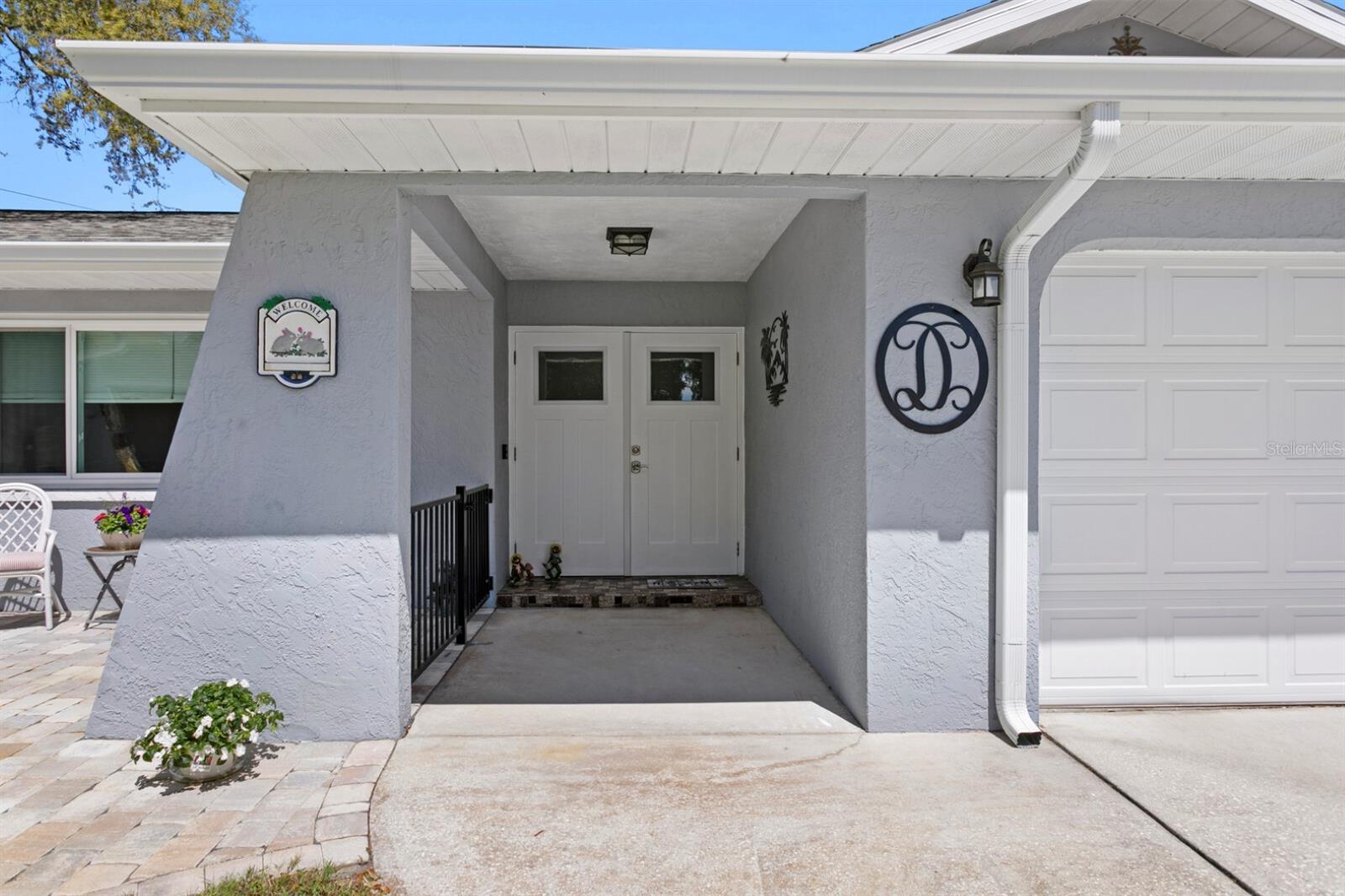 Image 8 of 49 For 8645 Pinetree Drive W